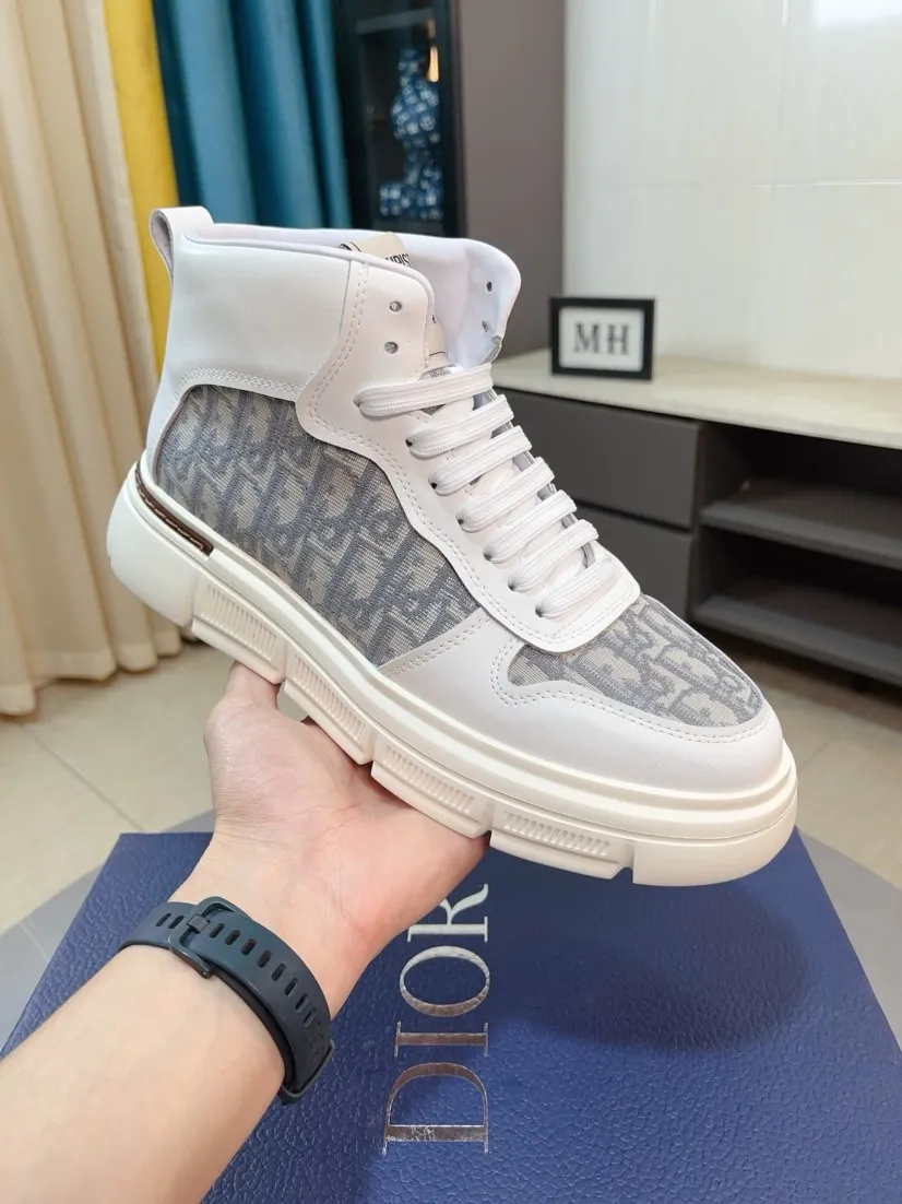 Men's shoes💰458🌹🌹[Dior] Men's casual high-top shoes! Material: Upper: Italian 🇮🇹 imported cowhide with printed mesh➕The lining and feet are made of imported genuine leather! Outsole material: Imported original rubber outsole! There is LOGO inlay on the side of the outsole, standard size 38-44